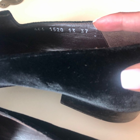 Black Velvet Barney’s New York slip ons - Picture 2 of 4